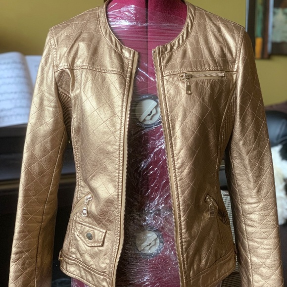 Jacket - Picture 3 of 5